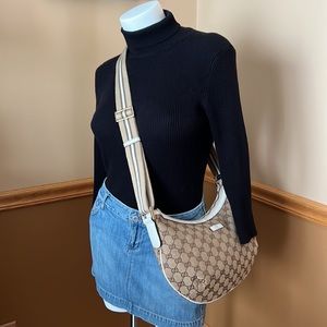 💯% authentic Gucci crossbody bag